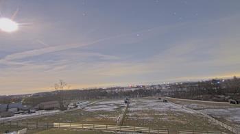 Weather camera view of Orchard Hill.