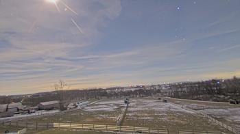 Weather camera view of Orchard Hill.