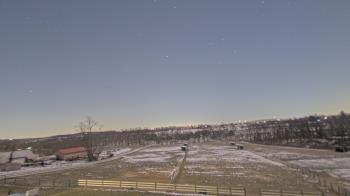Weather camera view of Orchard Hill.