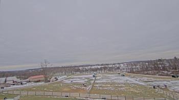 Weather camera view of Orchard Hill.