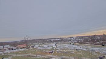 Weather camera view of Orchard Hill.