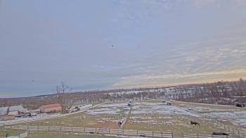 Weather camera view of Orchard Hill.