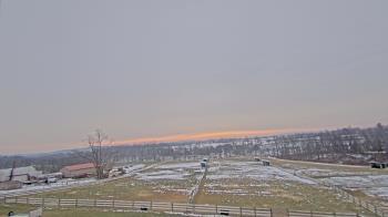 Weather camera view of Orchard Hill.