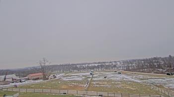 Weather camera view of Orchard Hill.