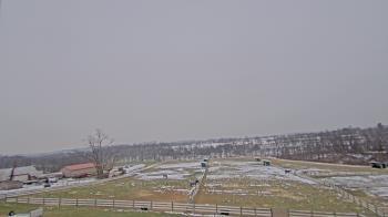 Weather camera view of Orchard Hill.