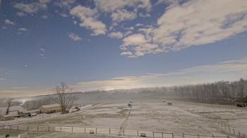 Weather camera view of Orchard Hill.