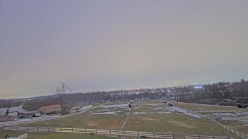 Weather camera view of Orchard Hill.