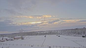 Weather camera view of Orchard Hill.