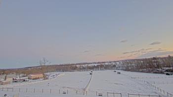 Weather camera view of Orchard Hill.
