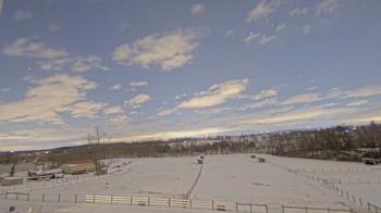 Weather camera view of Orchard Hill.