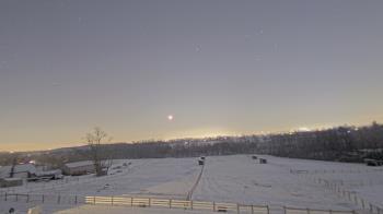 Weather camera view of Orchard Hill.