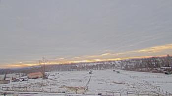 Weather camera view of Orchard Hill.