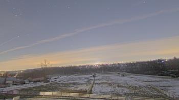 Weather camera view of Orchard Hill.