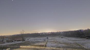 Weather camera view of Orchard Hill.