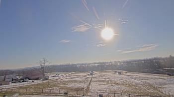 Weather camera view of Orchard Hill.