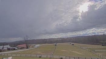 Weather camera view of Orchard Hill.