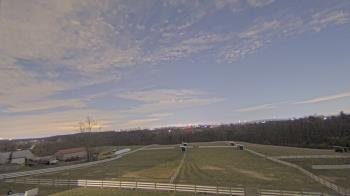 Weather camera view of Orchard Hill.