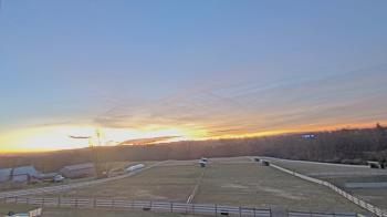 Weather camera view of Orchard Hill.