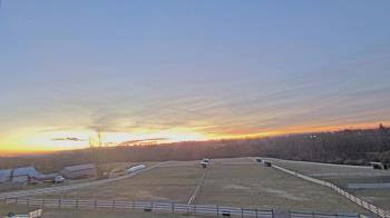 Weather camera view of Orchard Hill.