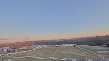 Weather camera view of Orchard Hill.