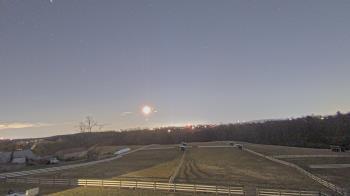 Weather camera view of Orchard Hill.