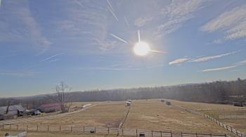 Weather camera view of Orchard Hill.