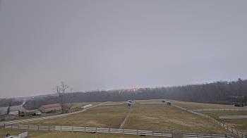 Weather camera view of Orchard Hill.