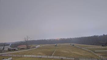 Weather camera view of Orchard Hill.