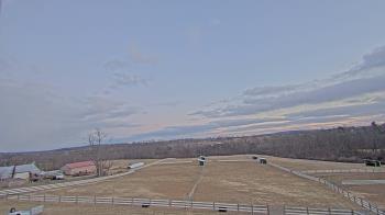 Weather camera view of Orchard Hill.