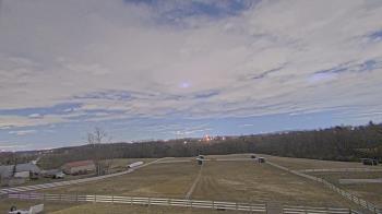 Weather camera view of Orchard Hill.