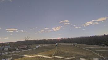 Weather camera view of Orchard Hill.