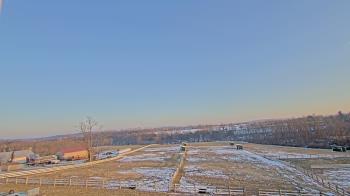 Weather camera view of Orchard Hill.