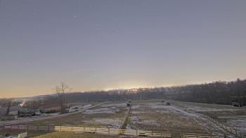 Weather camera view of Orchard Hill.