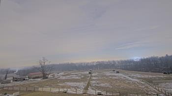 Weather camera view of Orchard Hill.