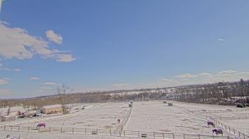 Weather camera view of Orchard Hill.