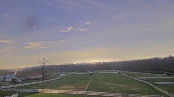Weather camera view of Orchard Hill.