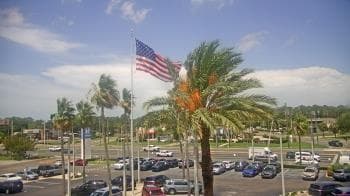 Weather camera view of Ocean Honda.