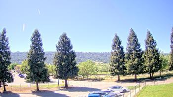 Weather camera view of Pleasanton MS.