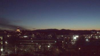 Weather camera view of Avanti HS.