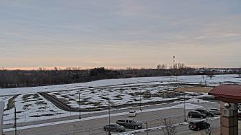 Weather camera view of Orland SD 135.