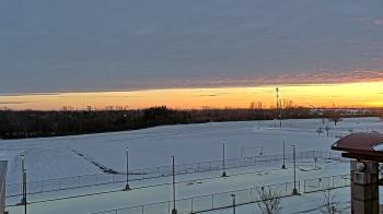 Weather camera view of Orland SD 135.