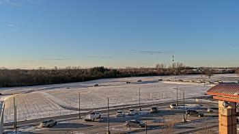 Weather camera view of Orland SD 135.