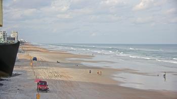 Weather camera view of Cardinal Ormond Lifeguard Station 2.