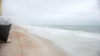 Weather camera view of Cardinal Ormond Lifeguard Station 2.