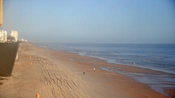 Weather camera view of Cardinal Ormond Lifeguard Station 2.