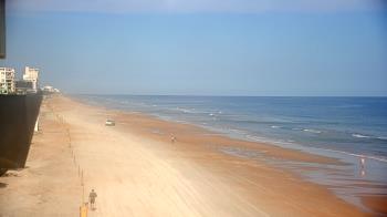 Weather camera view of Cardinal Ormond Lifeguard Station 2.