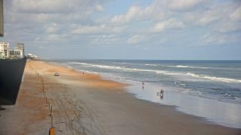 Weather camera view of Cardinal Ormond Lifeguard Station 2.