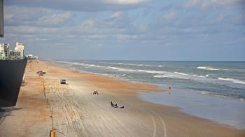 Weather camera view of Cardinal Ormond Lifeguard Station 2.