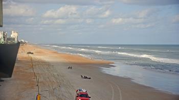 Weather camera view of Cardinal Ormond Lifeguard Station 2.