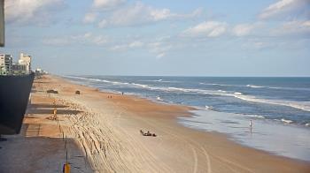 Weather camera view of Cardinal Ormond Lifeguard Station 2.